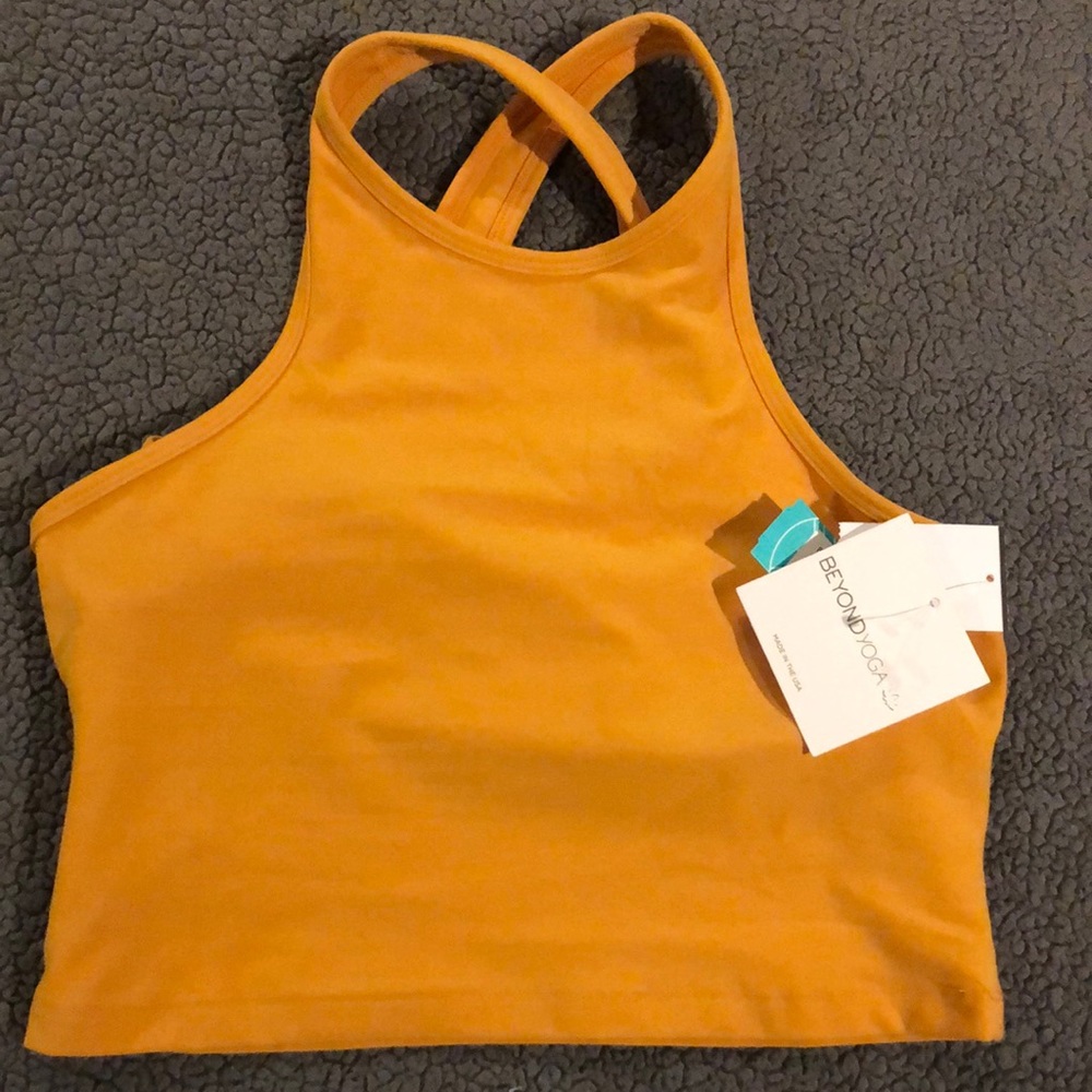 NWT Beyond Yoga performance tank